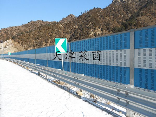 <a href=http://m.amghmuz.cn/news_article?news_id=124>聲屏障</a>